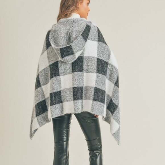 Plaid Hooded Poncho Cape Black White Gray Cozy Fall Winter Layer - Picture 3 of 8